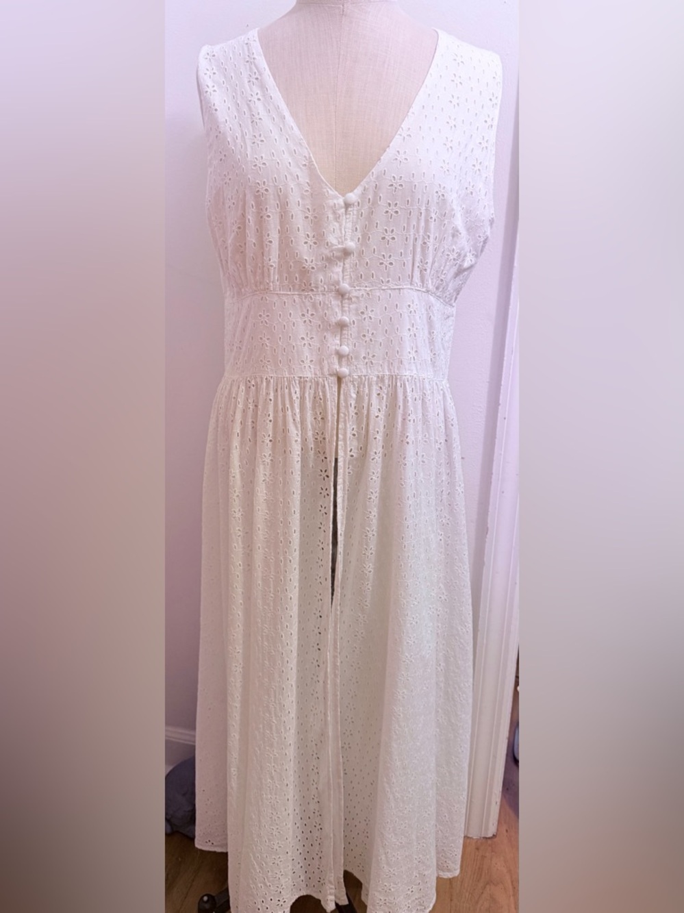 VENUS White Eyelet Button Midi Open Down Dress